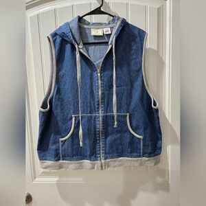 Susan Bristol Blue and Gray Zip-Up Hoodie